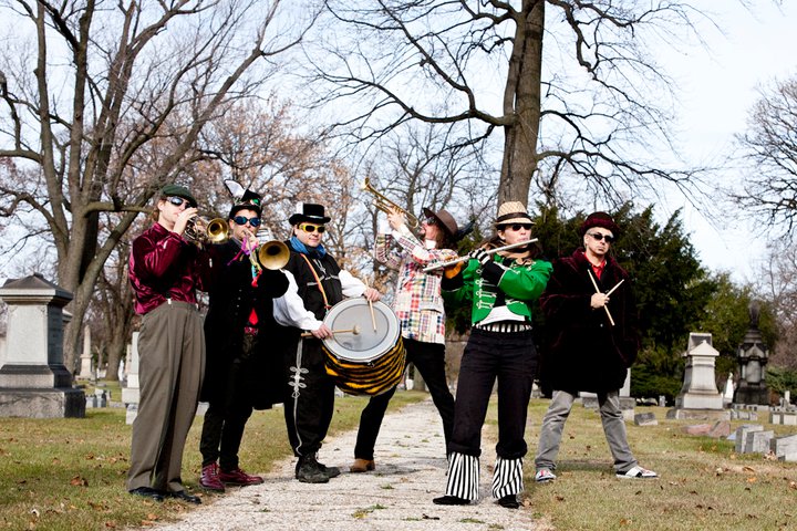 Woodlawn Cemetary Funeral, Band EE Marching Band, Chicago