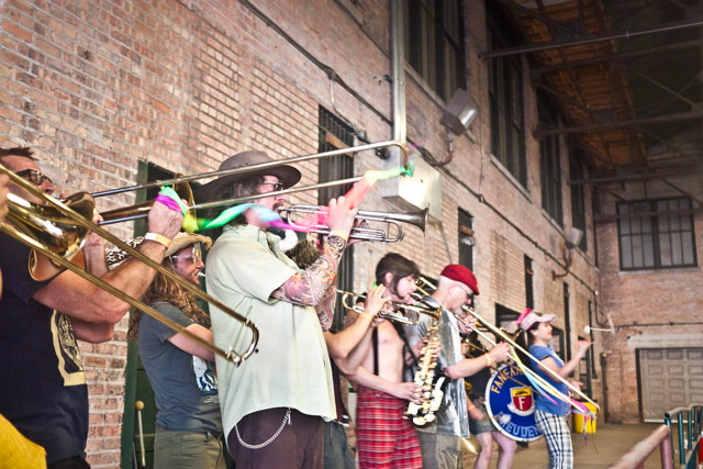 Mardi Gras Brass Band, Chicago